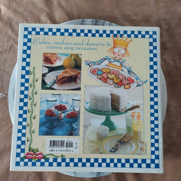 Mary Engelbreits Sweet Treats - Picture 3 of 7